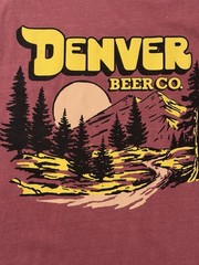 Denver Beer Co Graphic Tee Mountain Scene Washed Red XL Pre-Owned