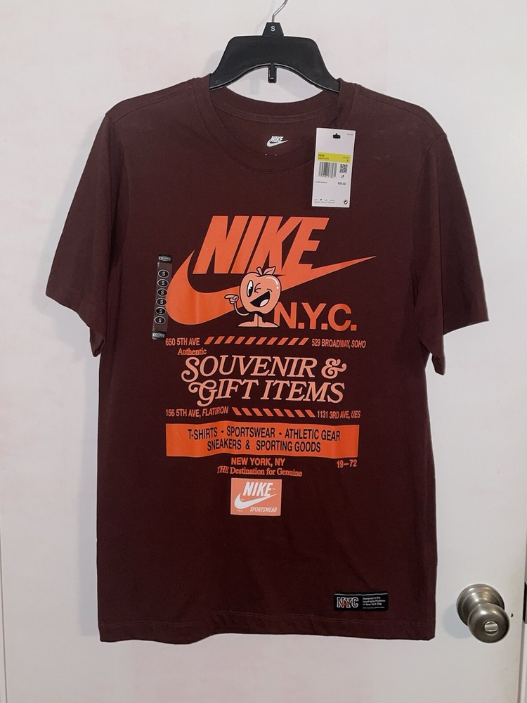 Nike Sportswear NYC Men’s T-Shirt Size Small Style DQ3474-273 NEW NWT