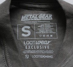 Loot Crate Adult’s Metal Gear Solid Crew Neck Graphic T-Shirt EH6 Gray Small