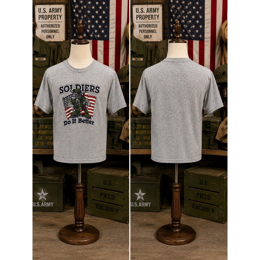 1980s Vintage Artex Jostens Soldiers Do It Better USA Army Tee Medium