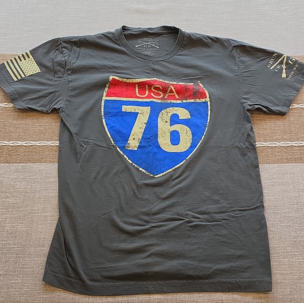 Grunt Style USA Route 76 Grey Short Sleeve Shirt Distressed Men’s Size Med