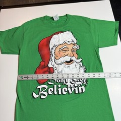 Adult Small Santa Claus Don’t Stop Believin’ T-Shirt Christmas Holiday Shirt