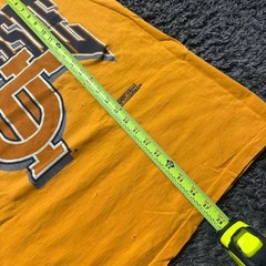 Vintage 90’s University Of Tennessee Men’s Size L Orange Single Stitched T-Shirt