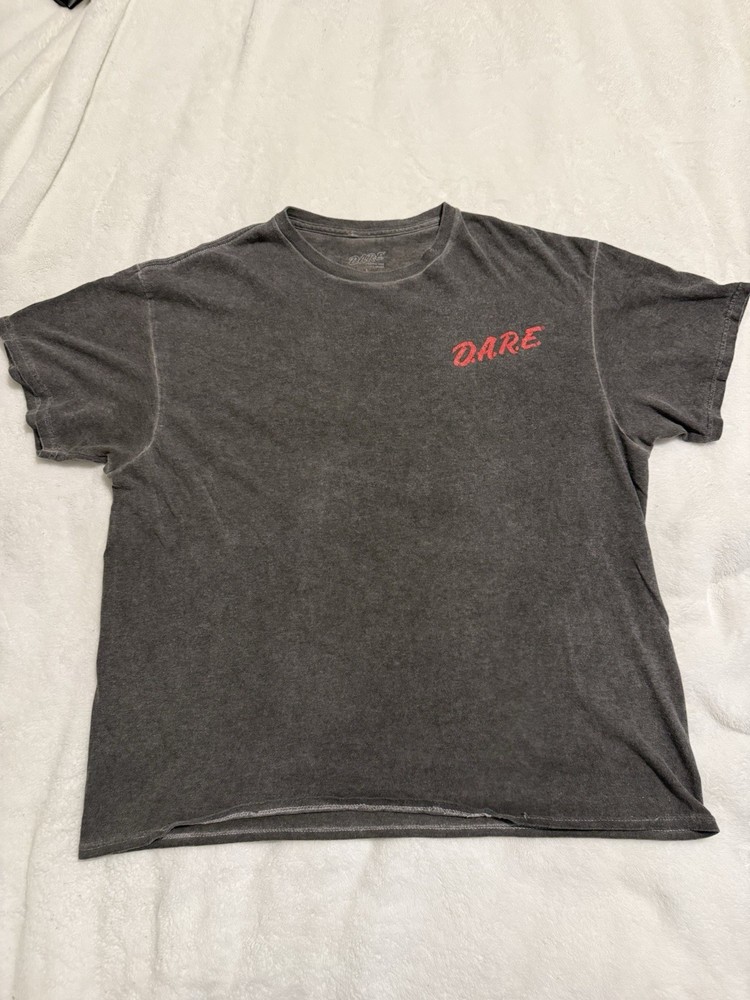 D.A.R.E. Nature Is My Drug Of Choice T Shirt Large Gray Bear Graphic Cotton