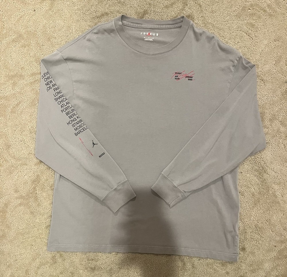 Jordan Flight Tour 2022 Long Sleeve Gray Shirt