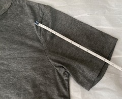 Lot of 2 Size Small Mens T Shirts Various Brands Salty Crew Black and Grey Tops