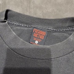 Fashion Victim The Darkness Graphic Print Black Cotton Knit T-Shirt Men’s XL