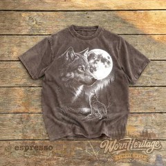 Vintage Wolf Wildlife Animal Comfort Tee