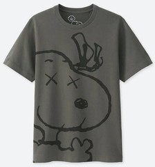 KAWS x Peanuts Snoopy Face size large Limited Edition