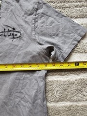 Reel Life Gray “Raised on the Water” American Flag T-Shirt Men’s Size Large NWT