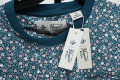 Original Penguin Men’s Medium All-Over Ditsy Floral Printed Crew Neck Pocket Tee