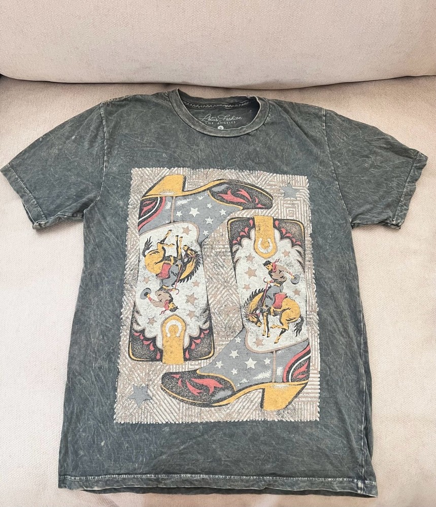 Lotus Fashion Los Angeles Cowboy Boots & Glory Acid Wash Graphic Tee