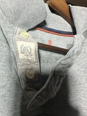 Vintage Gap Men’s Size S Gray and Navy Colorblock Long Sleeve Henley Shirt