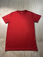 Spyder T-Shirt Men Medium M Red Short Sleeve Crew Neck Performance Stretch