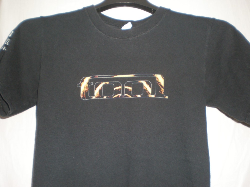 Tool T SHIRT Los Angeles California SMALL