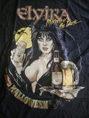 NWOT Official ELVIRA Mistress Of The Dark LIGHT BEER Black SHIRT Fright Rags XL