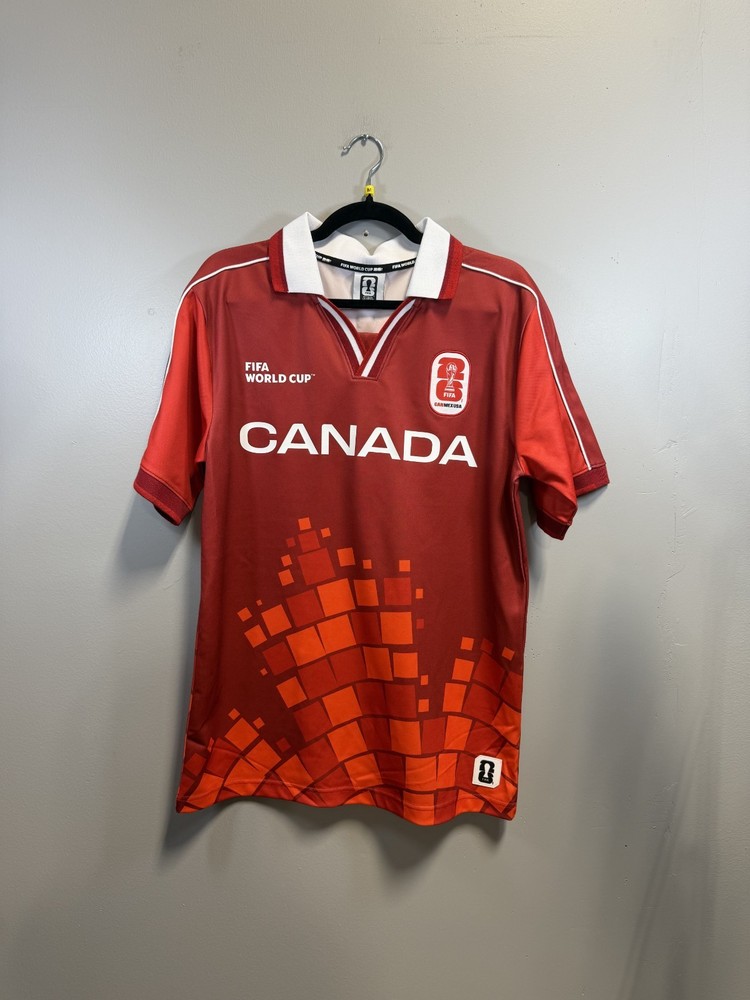 [Clothing Sample] Men’s FIFA 2026 World Cup Canada Red Collared Tee Size: Medium