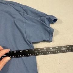 Outback Steakhouse Restaurant Logo T-Shirt Blue Large (Looks Smaller)