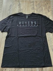 Aliens Expanded Unisex Size XL Black T-Shirt Gildan Soft Style from Documentary