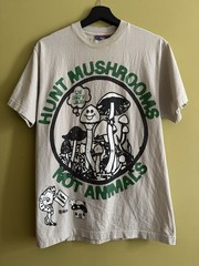 Online Ceramics Hunt Mushrooms Not Animals Tee Mushroom House Tag Size Small