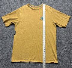 Patagonia Yellow T-Shirt Men’s Large Short Sleeve Graphic Logo Tee