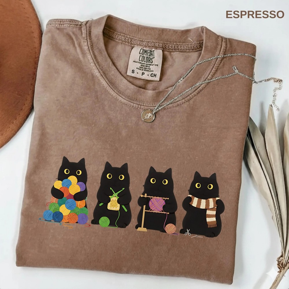 Knitting Black Cat Shirt, Cute Crochet Cat Tshirt, Knitter Gift for Her T-Shirt