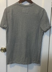 Men’s Small Gray Old Navy Tshirt w Black & White Argyle Pattern Preloved