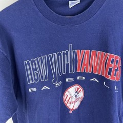 90s New York Yankees Baseball Cotton T-Shirt with white and red text and logo